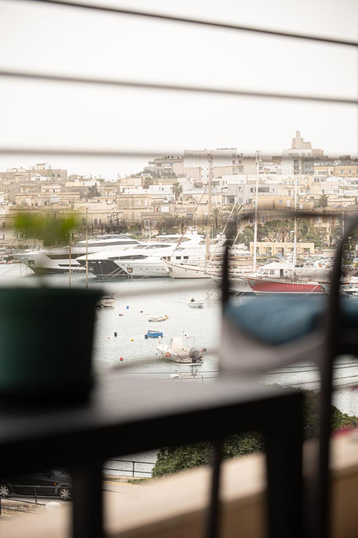 Golden Harbour - 2 Bedrooms, 2 Bathrooms Gzira Exterior foto
